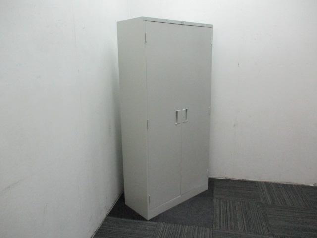 TOYOSTEEL Double Swing Doors Cabinet