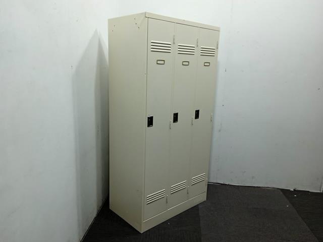 Okamura Staff Locker (3 persons)