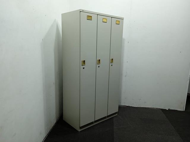 NAIKI Staff Locker (3 persons)