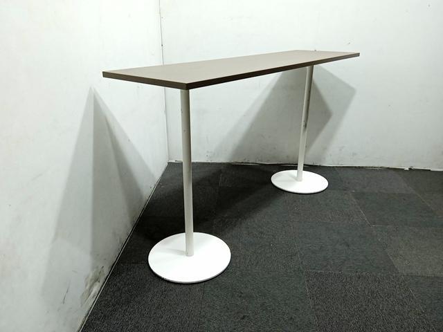 Itoki โต๊ะทรงสูง