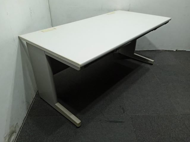 Itoki Office Desk (3Drawers center)