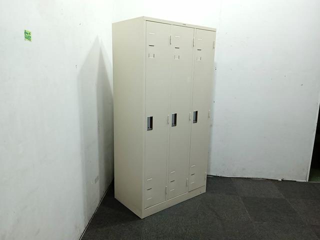KUROGANE Staff Locker (3 persons)