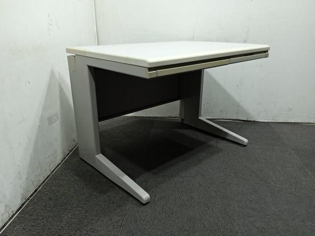 Itoki Office Desk (2Drawers center)