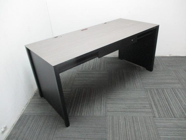 - Executive Desk