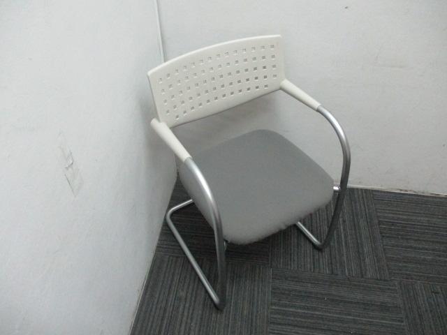 Vitra Meeting Chair
