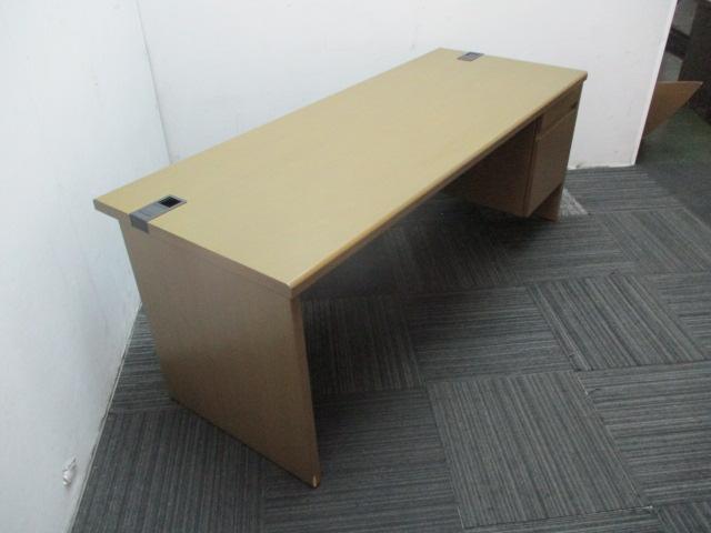 - Executive Desk