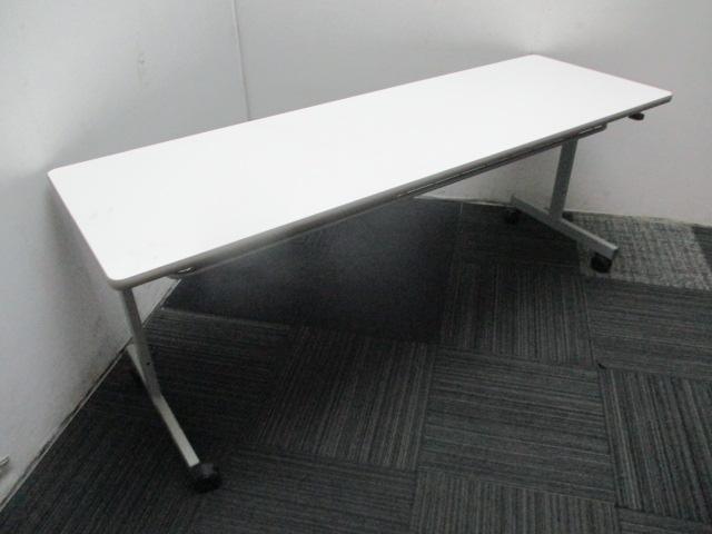 - โต๊ะประชุมแบบพับ
