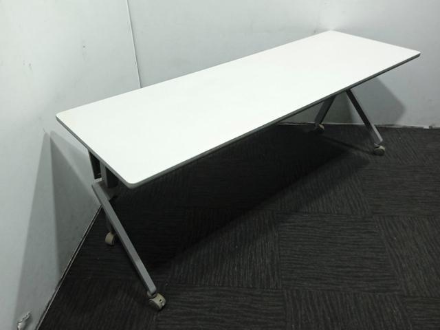 Itoki โต๊ะประชุมแบบพับ