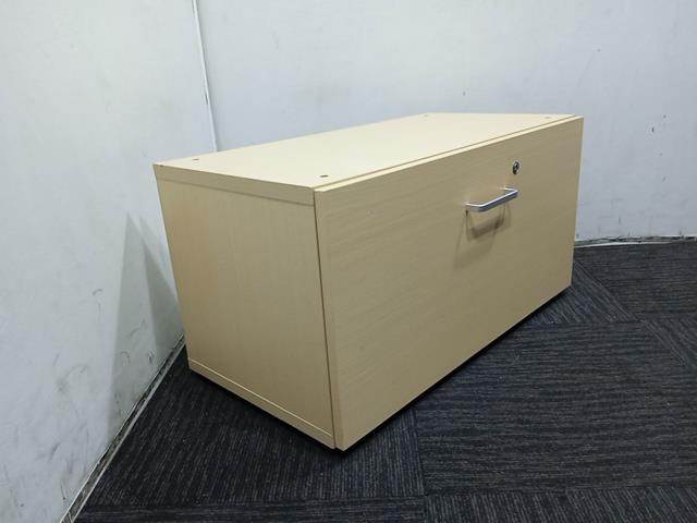 - Drawers Cabinet ( 1 Drawers )