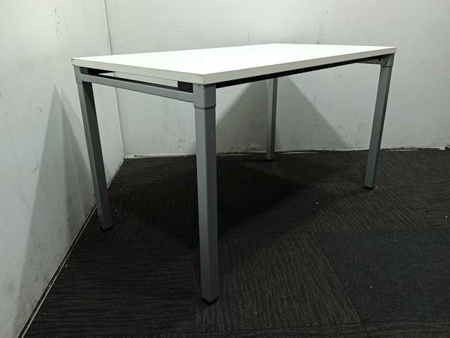 Kokuyo Office Desk