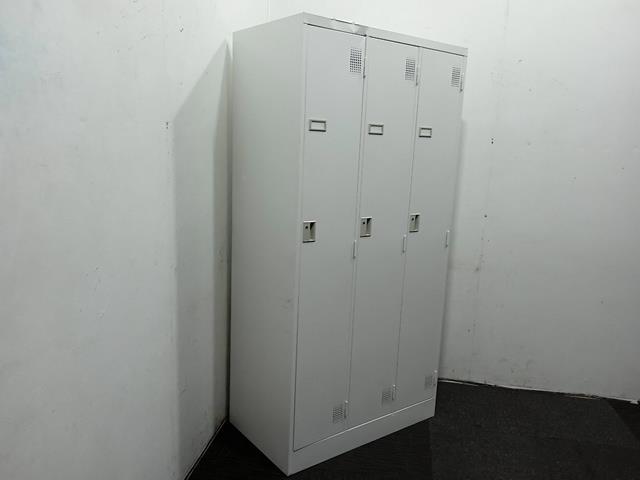HOUTOKU Staff Locker (3 persons)