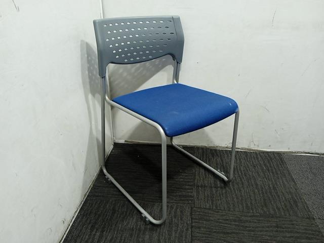 Aico Stacking Chair