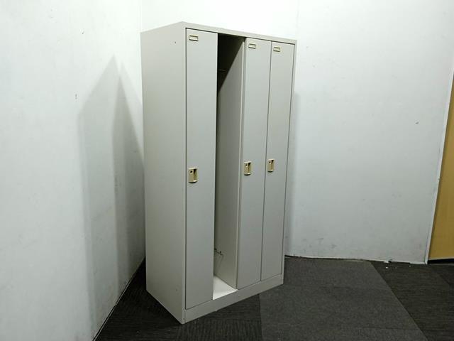 Okamura Staff Locker (4 persons)
