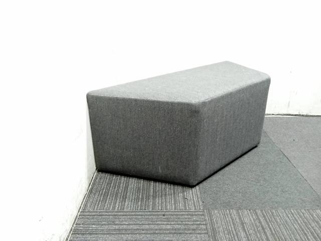 - เก้าอี้รับแขก