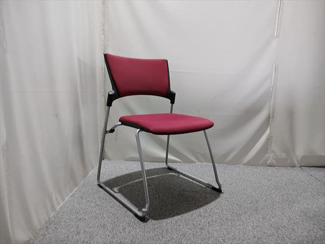 Itoki Stacking Chair